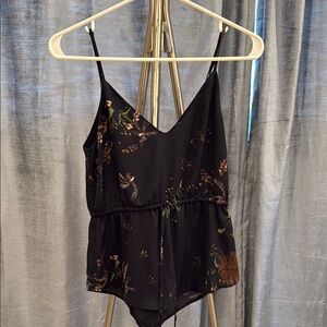 Aritzia Babaton Floral Black Women's Tank